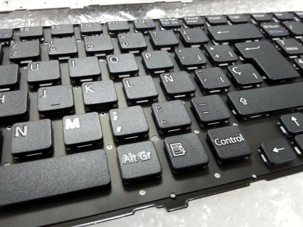 TECLADO PARA PORTATIL SONY VAIO VPC-EH3E0E VPC-EH3Q1E VPC-EH3J1E VPC-EH3C0E PRETO - Image 2