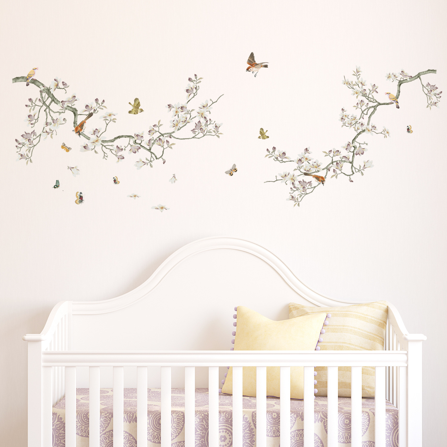 Adesivo de Parede Artístico Galhos com Flores Brancas e Borboletas - Decoração Criativa e Elegante para Seu Lar