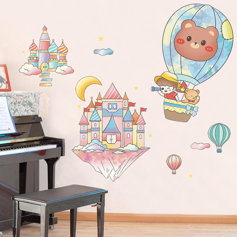 Adesivo de Parede Infantil Colorido Castelos Mágicos e Balões - Decoração Quarto Criança 120x90cm - Image 4